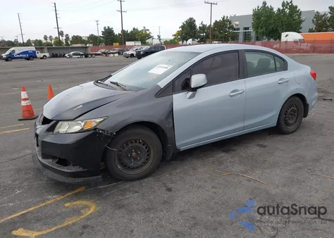 2012 Honda Civic Natural Gas из США, поврежденный, VIN 19XFB5F5XCE000717